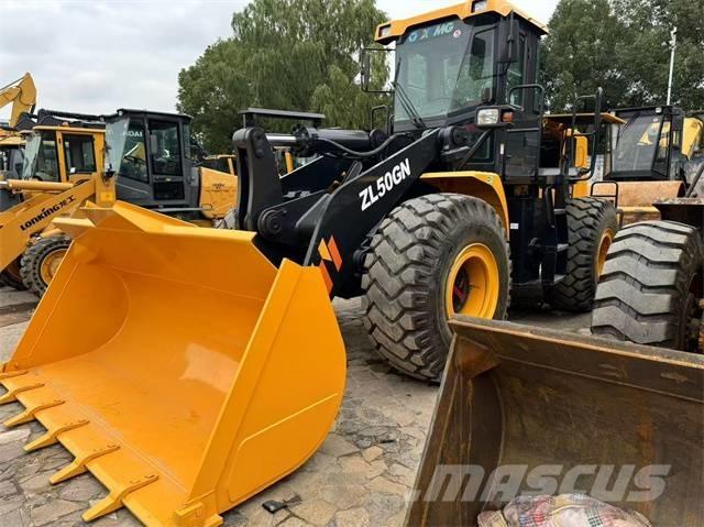 XCMG ZL 50 GN Gumikerekes homlokrakodók