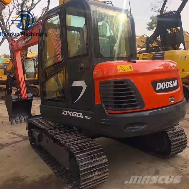 Doosan DX 60-9 C Lánctalpas kotrók