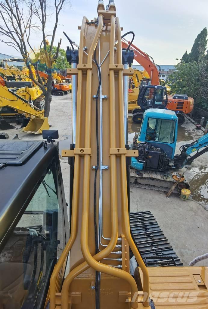 Sany SY 215 C Lánctalpas kotrók