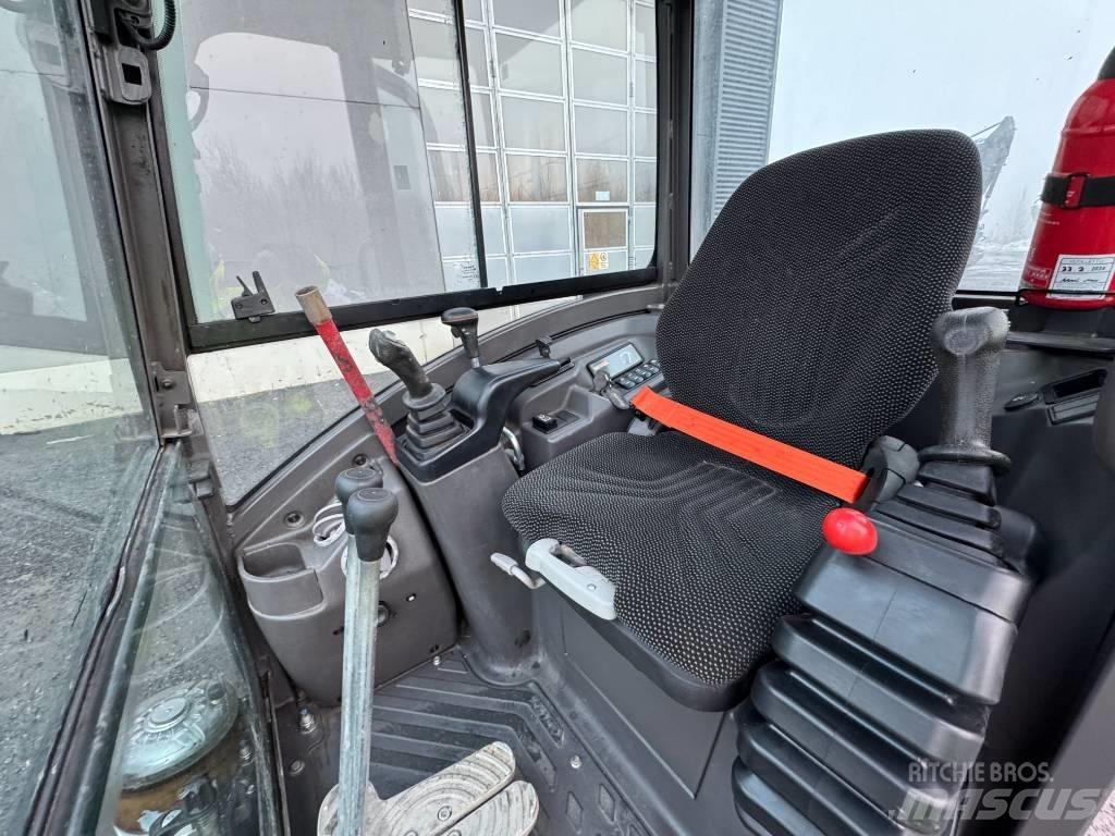 Volvo EC 18 E Mini kotrók < 7t