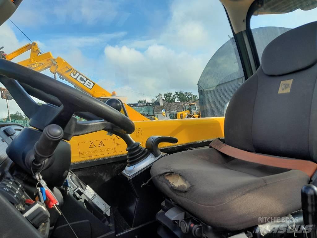 JCB 560-80 Teleszkópos rakodók