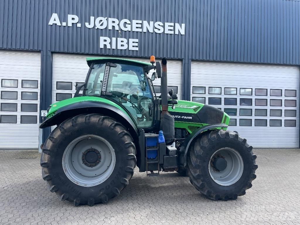 Deutz-Fahr 7250 Traktorok