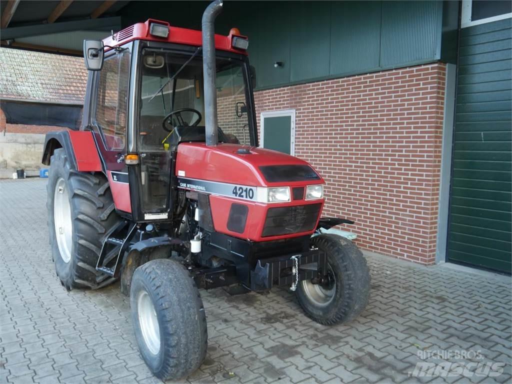 Case IH 4210 XL Traktorok