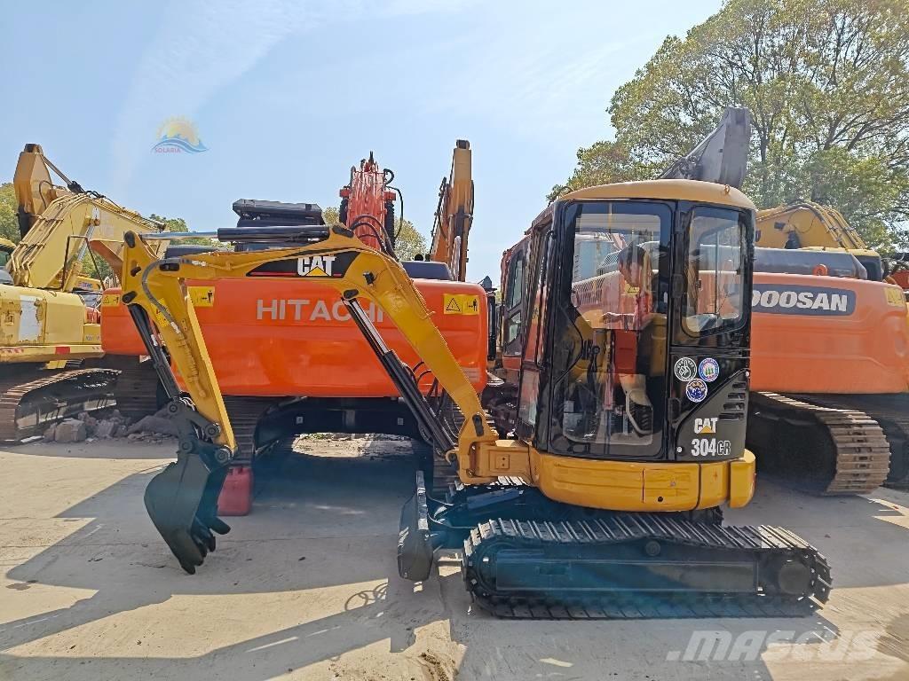 CAT 304 CR Mini kotrók < 7t