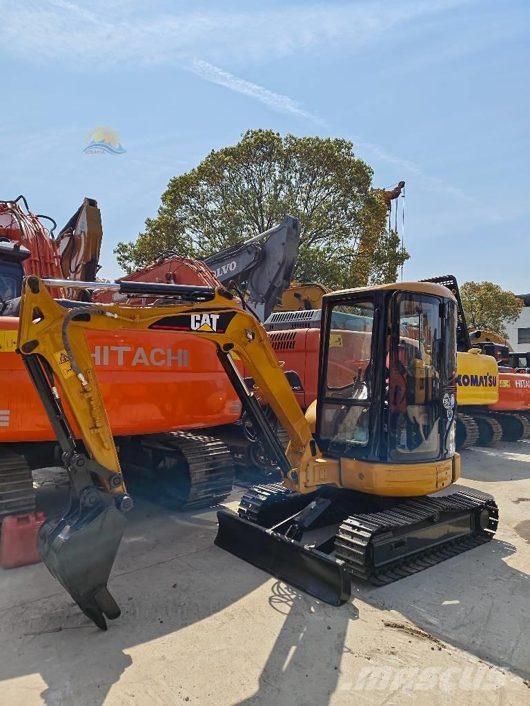 CAT 304 CR Mini kotrók < 7t