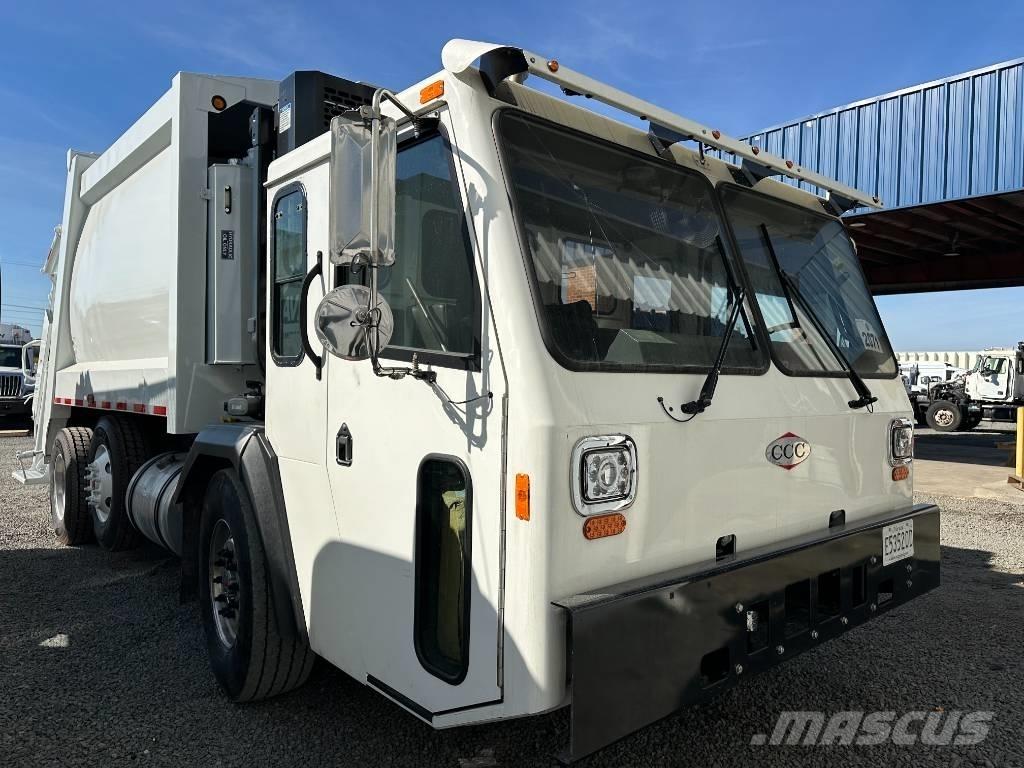  Crane Carrier LET2CC Hulladék szállítók
