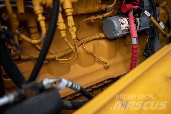John Deere 544KII Gumikerekes homlokrakodók