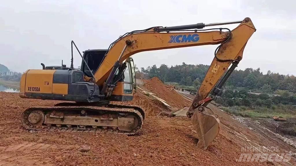 XCMG XE 135 E Lánctalpas kotrók