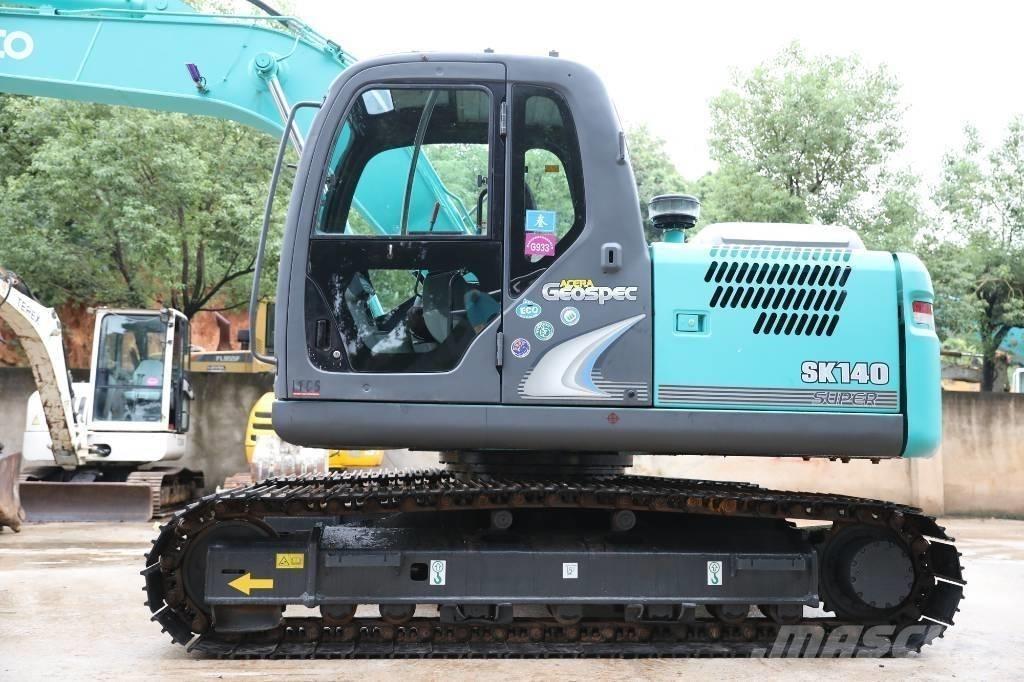 Kobelco SK 140 Lánctalpas kotrók