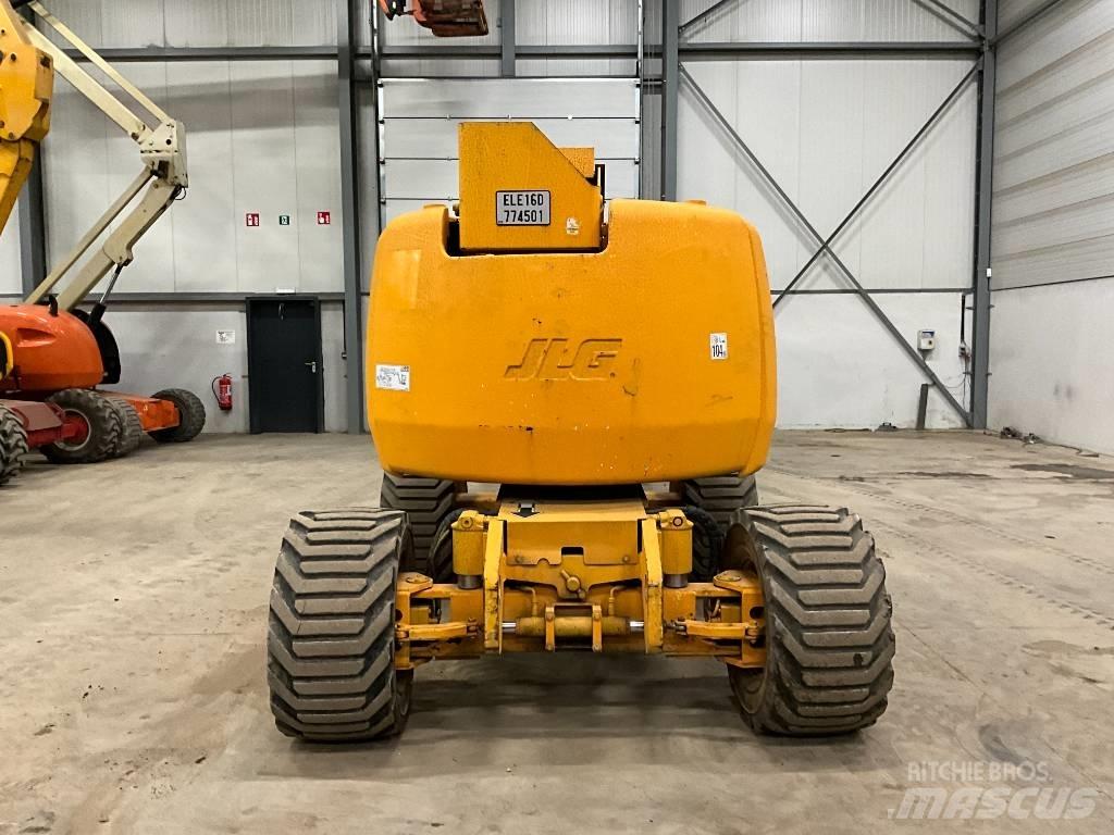 JLG 450 AJ Karos emelők