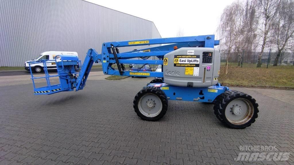 Genie Z 45/25 J RT Karos emelők