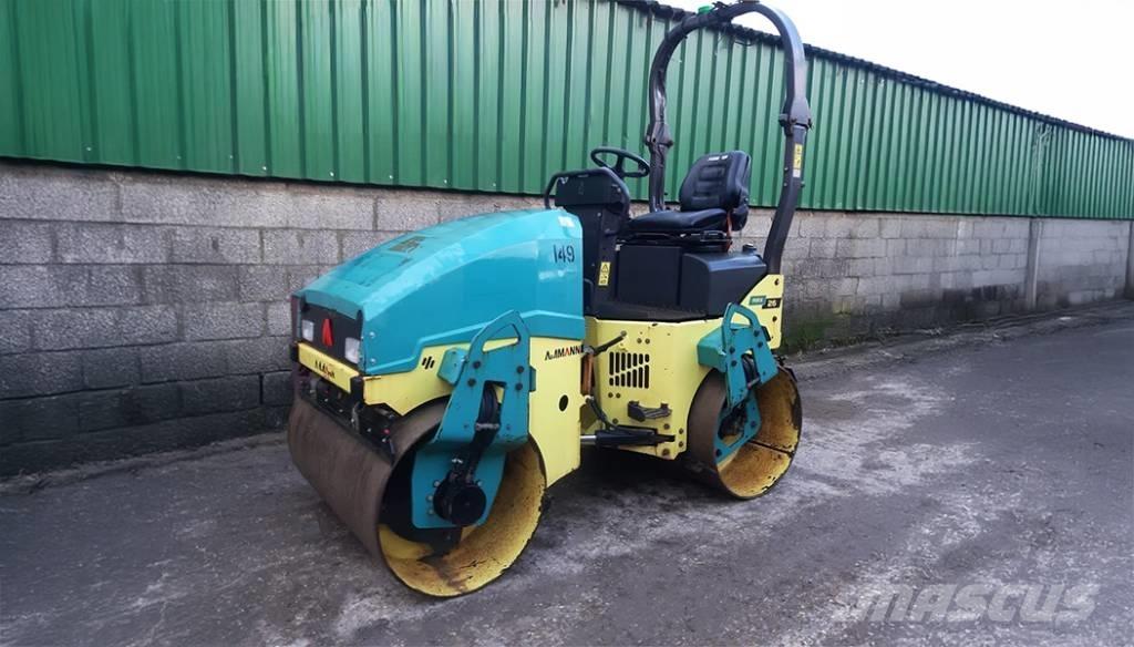 Ammann ARX 26K Ikerdobos hengerek