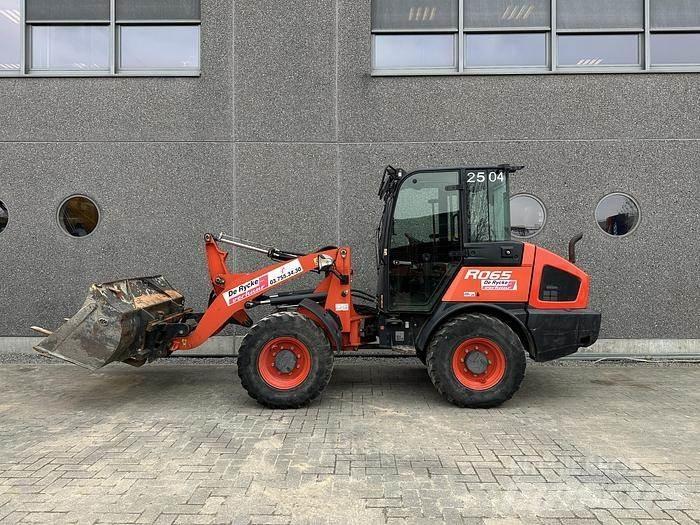 Kubota R065 Gumikerekes homlokrakodók