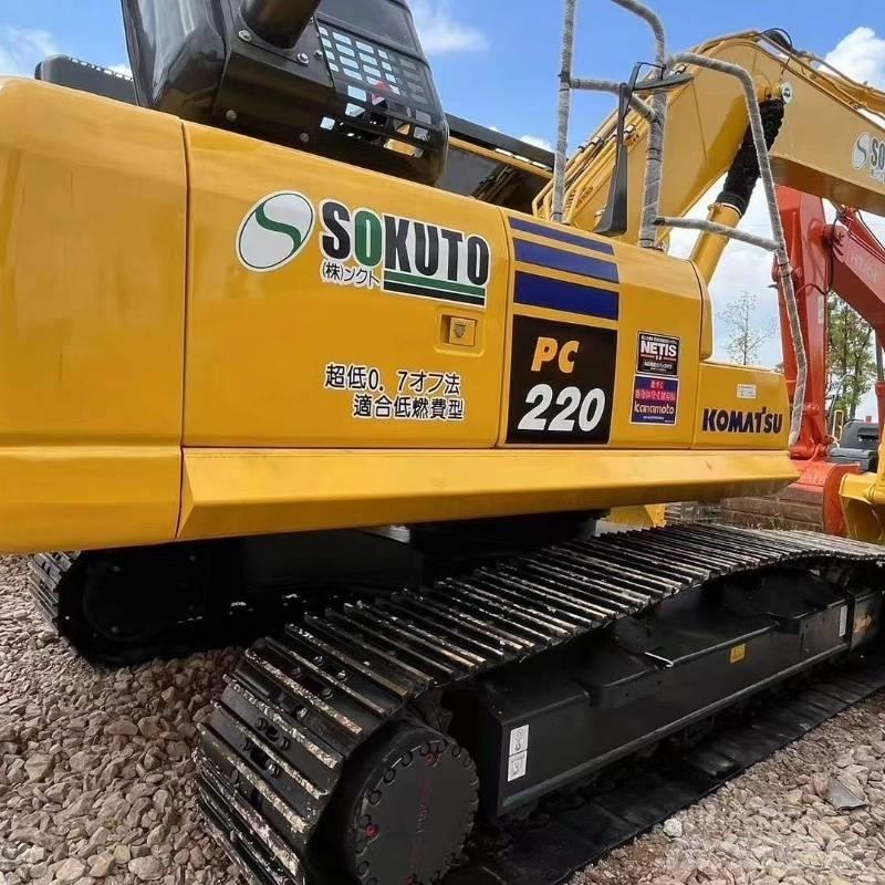 Komatsu PC 220 Lánctalpas kotrók