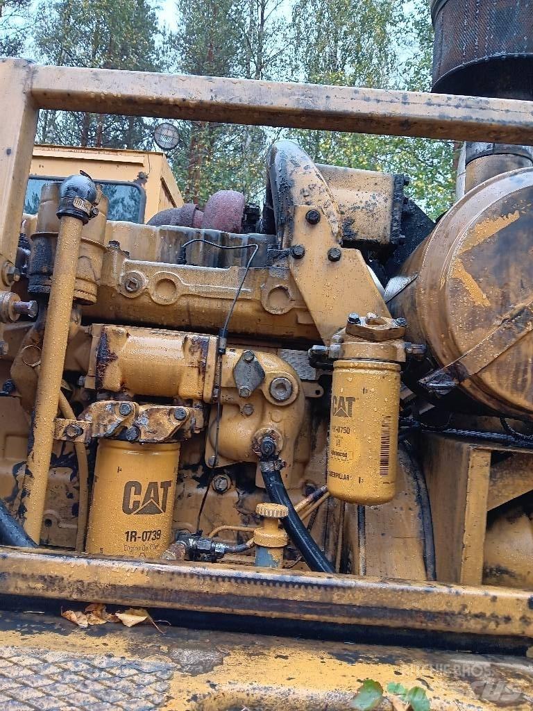 CAT 219 LC Lánctalpas kotrók
