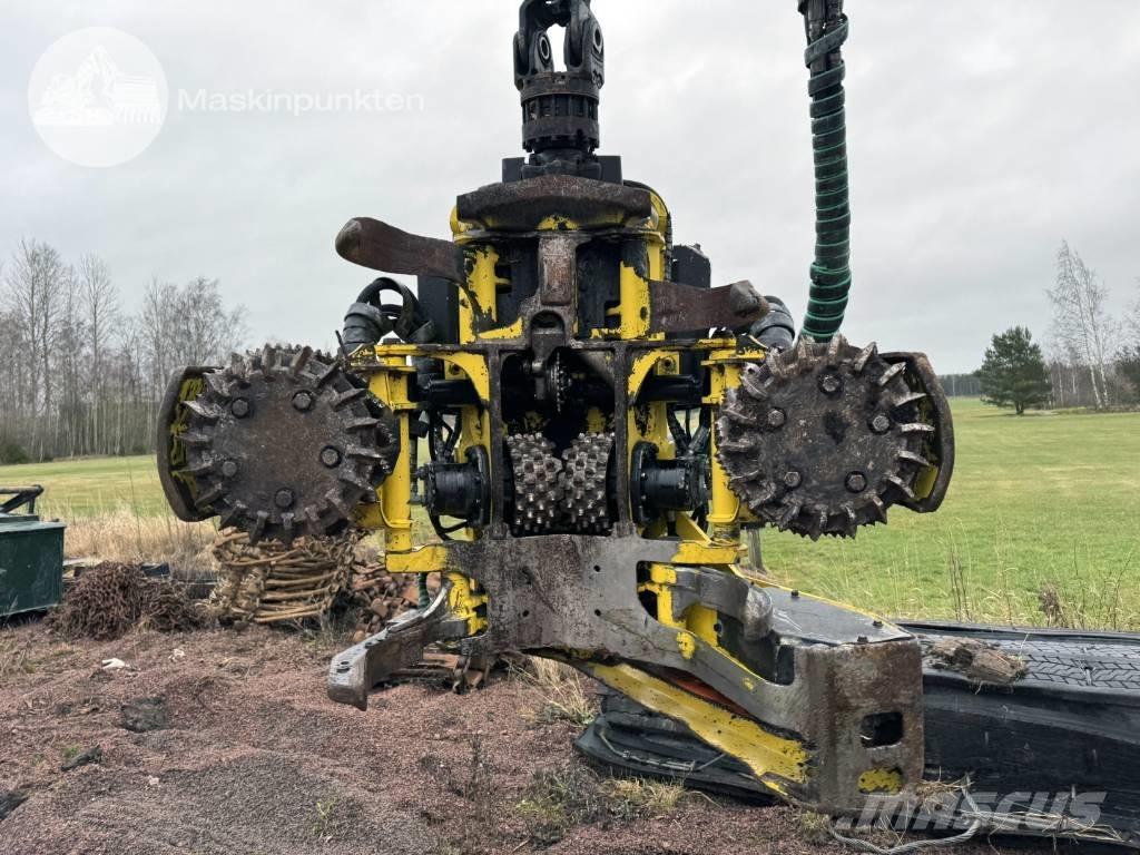 John Deere 1470 G Betakarítók