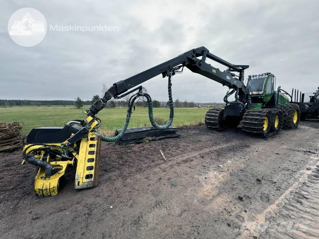 John Deere 1470 G Betakarítók