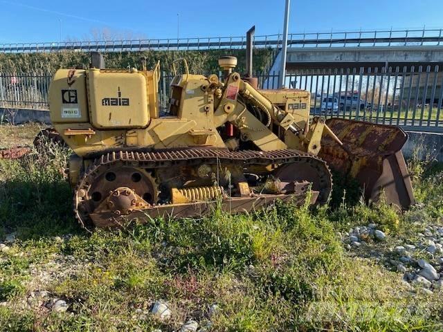 CAT 951 C Lánctalpas homlokrakodók