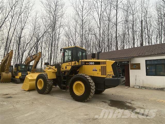 Komatsu WA 380-6 Gumikerekes homlokrakodók