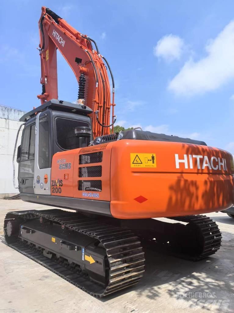 Hitachi ZX200 Lánctalpas kotrók