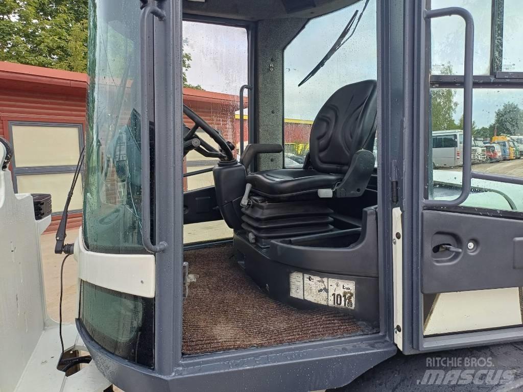 Terex TL 80 Gumikerekes homlokrakodók
