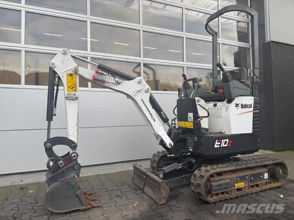 Bobcat E10z Mini kotrók < 7t