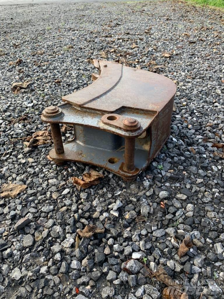 CNH GODET RETRO Egyéb adapterek és tartozékok