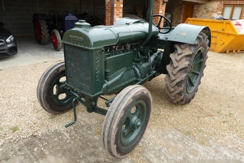 Fordson standard Traktorok