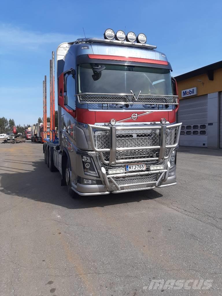 Volvo FH 16 Rönkszállító teherautók