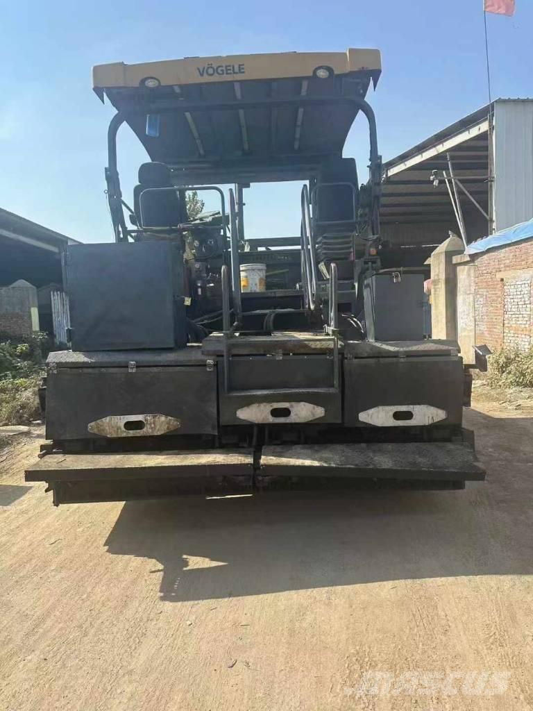 Vögele 1880-2l Aszfalt terítõ gépek