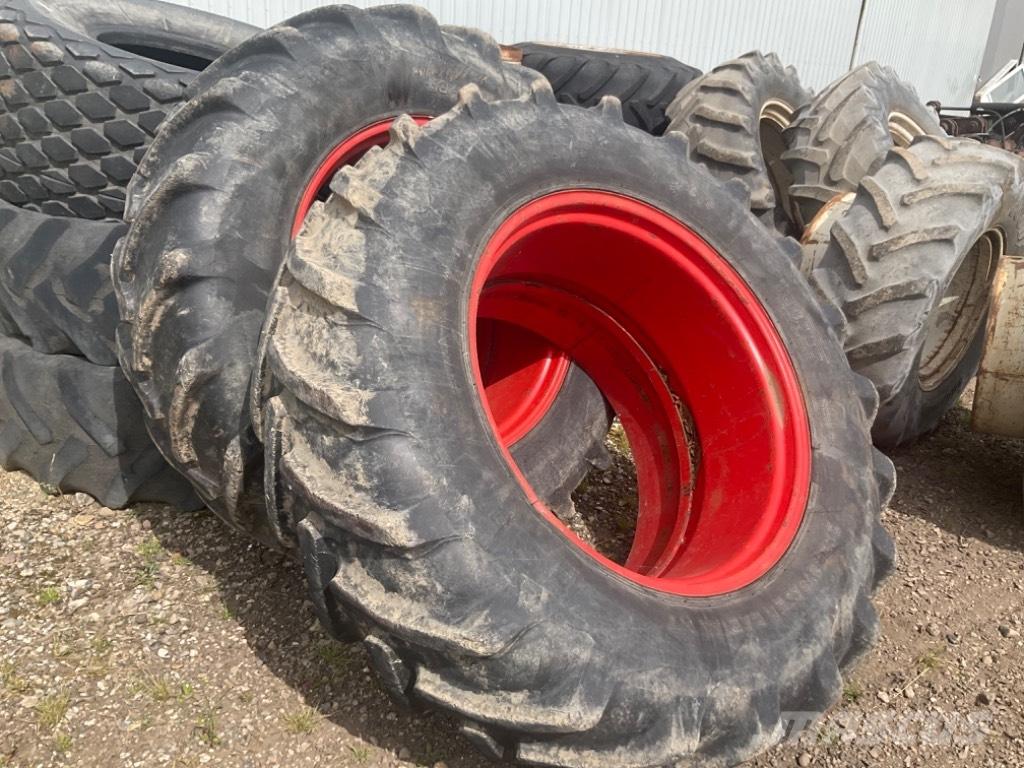  G’s md + Tvillinghjul Gumiabroncsok, kerekek és felnik