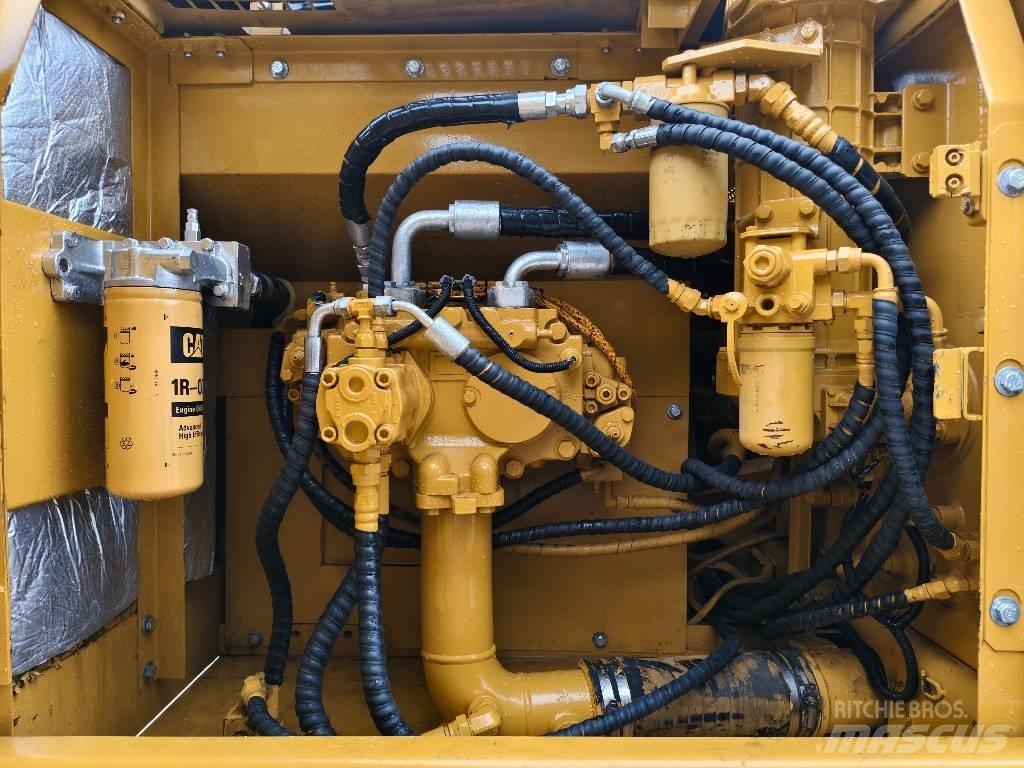CAT 325 C Lánctalpas kotrók