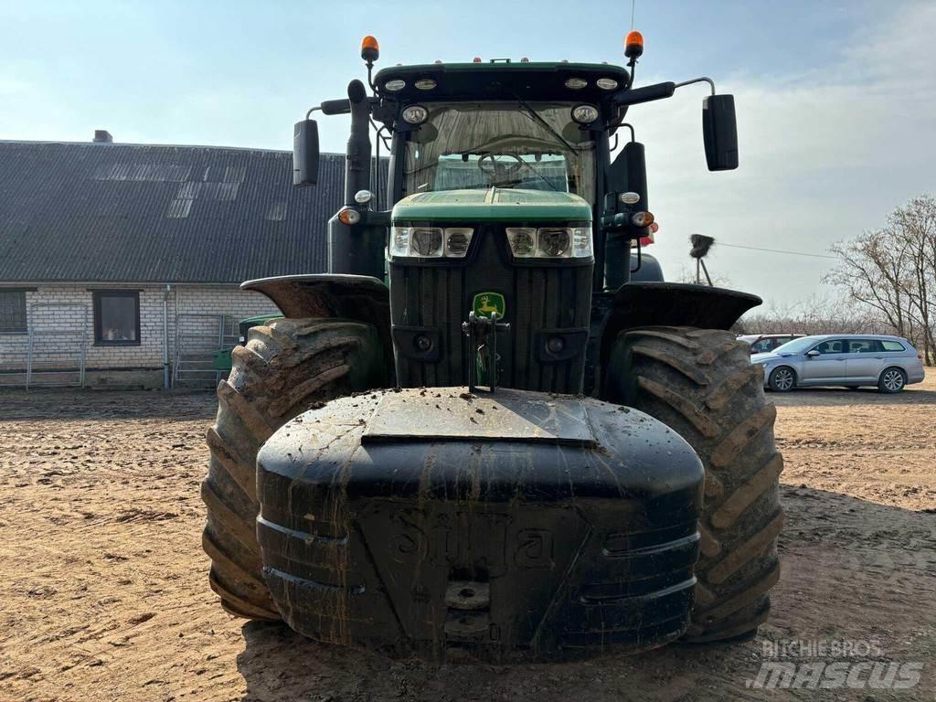 John Deere 7310R Traktorok