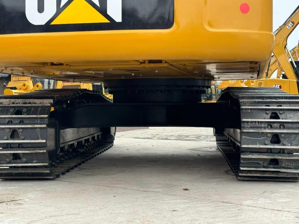 CAT 326D2 Lánctalpas kotrók