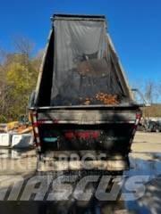 Mack CV 713 Billenő teherautók