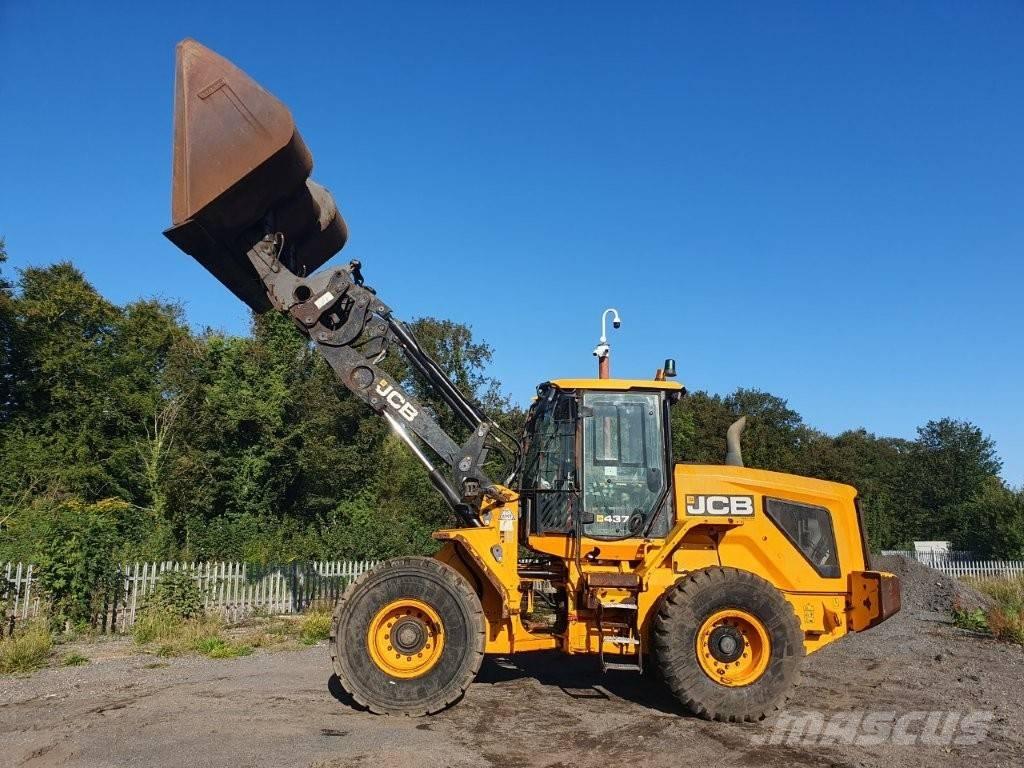 JCB 437 HT Gumikerekes homlokrakodók