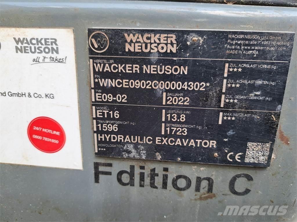 Wacker Neuson ET16 Lánctalpas kotrók