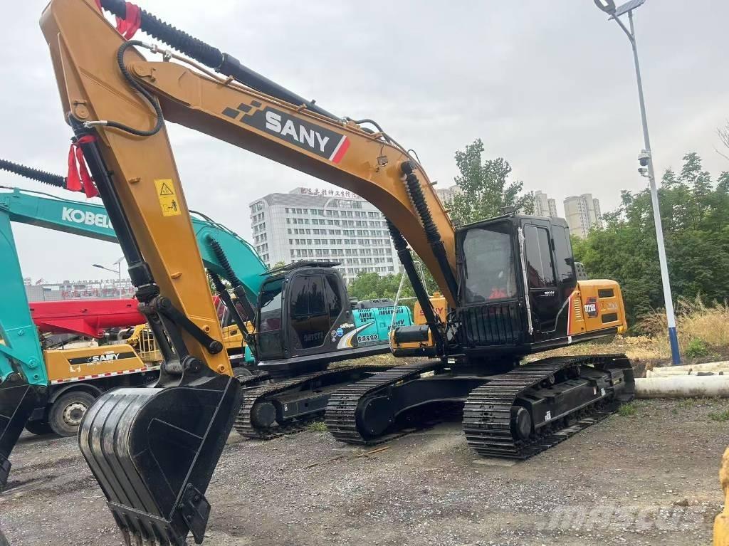 Sany 215c Közepes (midi) kotrók 7 t - 12 t