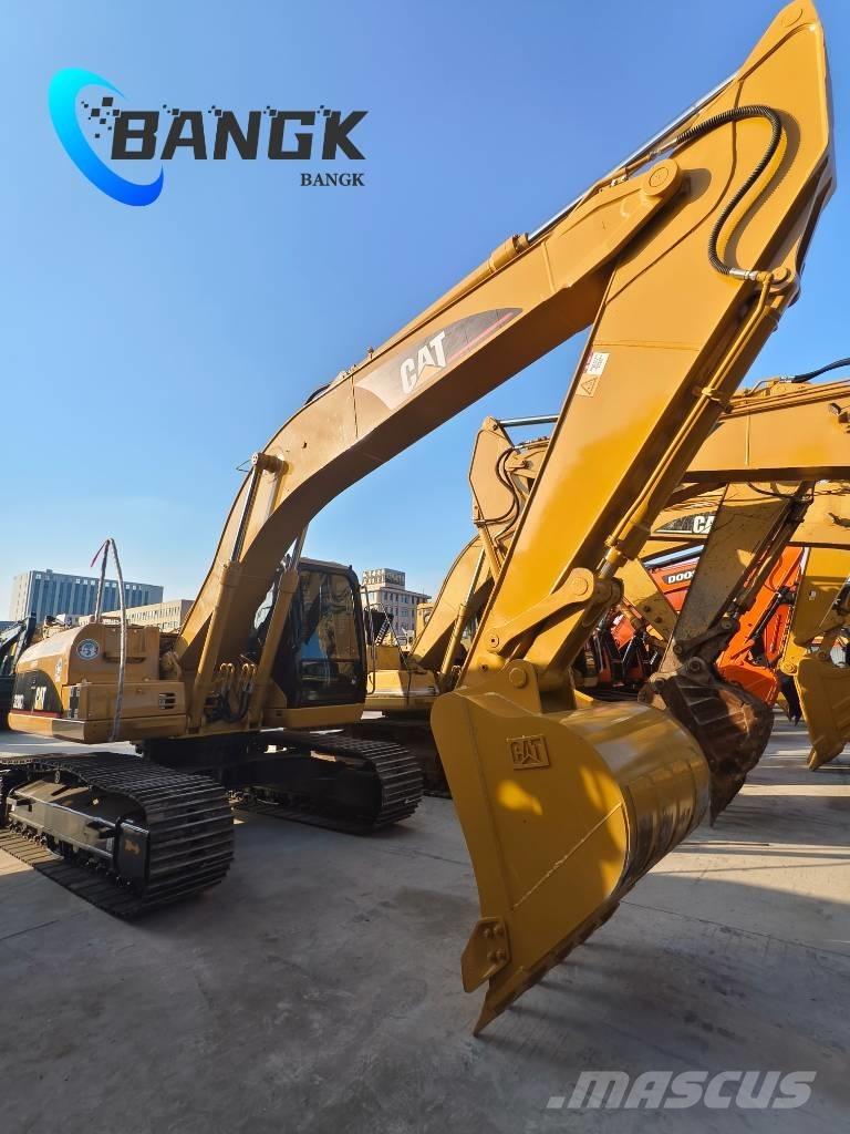 CAT 320 C L Lánctalpas kotrók
