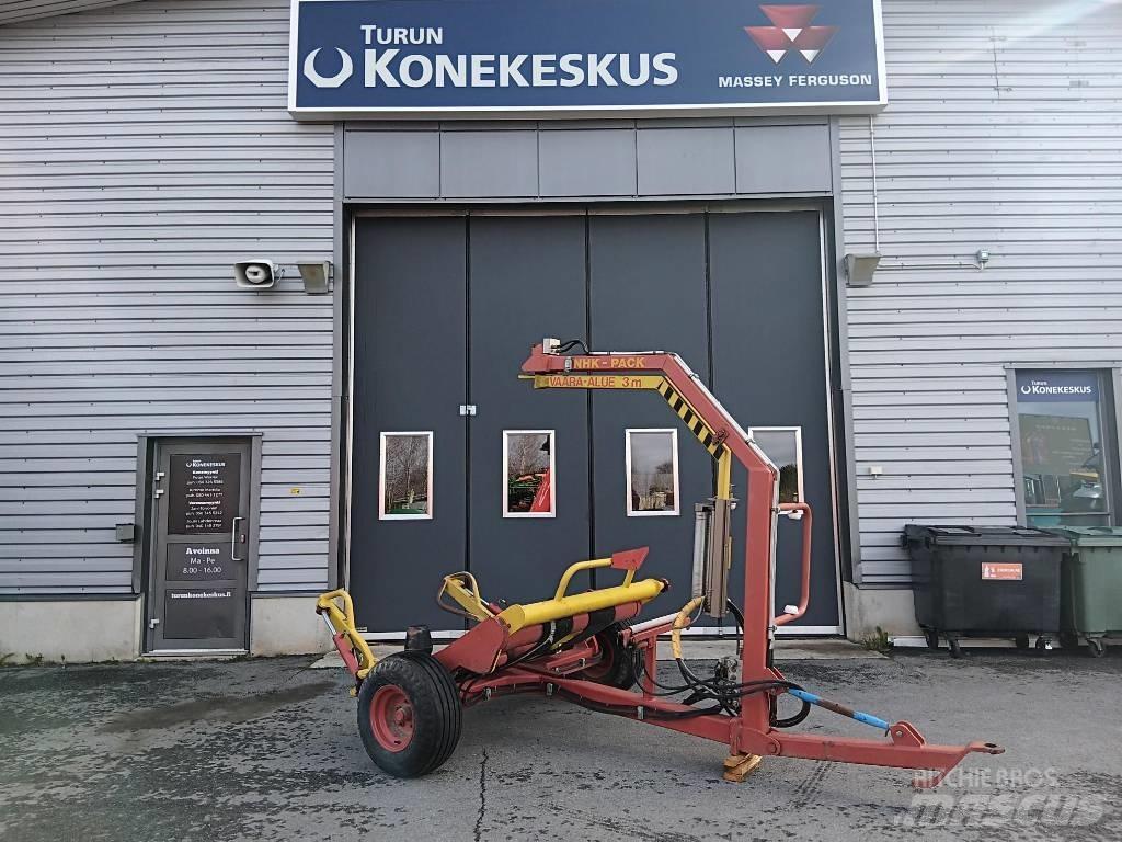NHK 1600B Göngyölő gépek