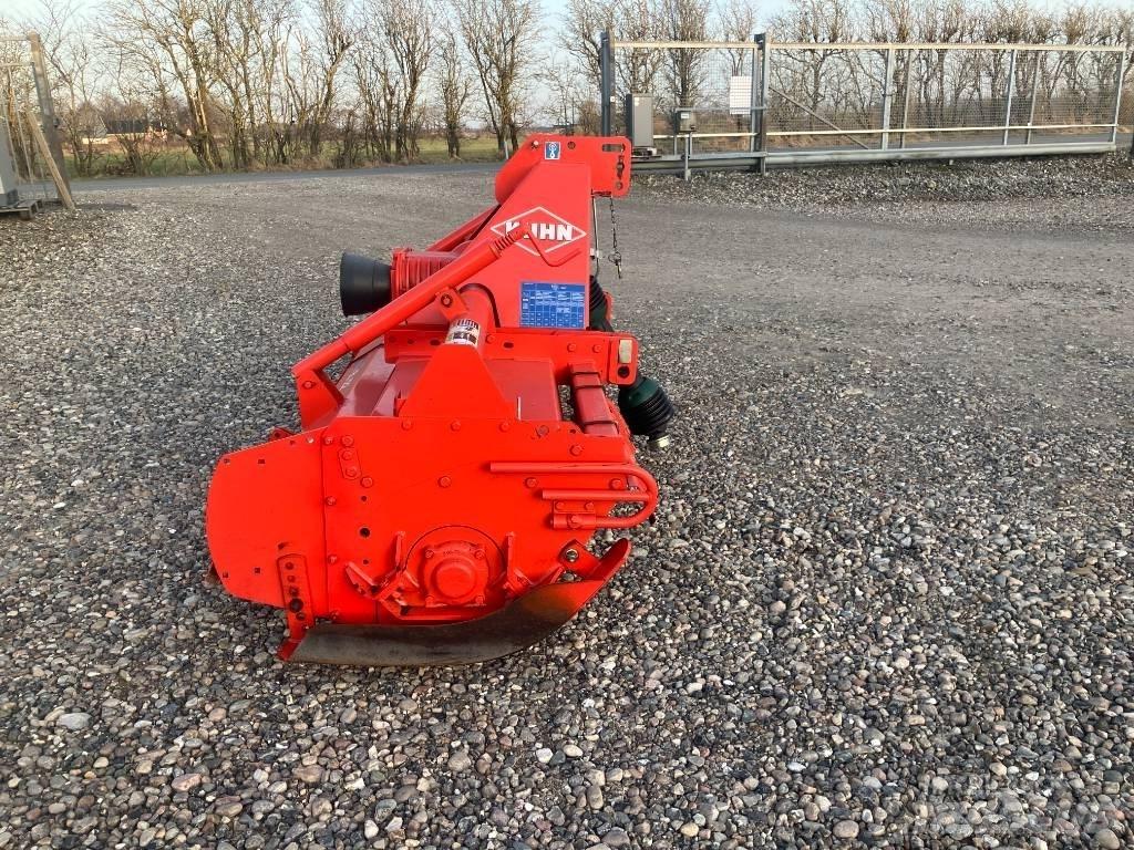 Kuhn EL 122 Kardánhajtású ekék és Forgó-boronák