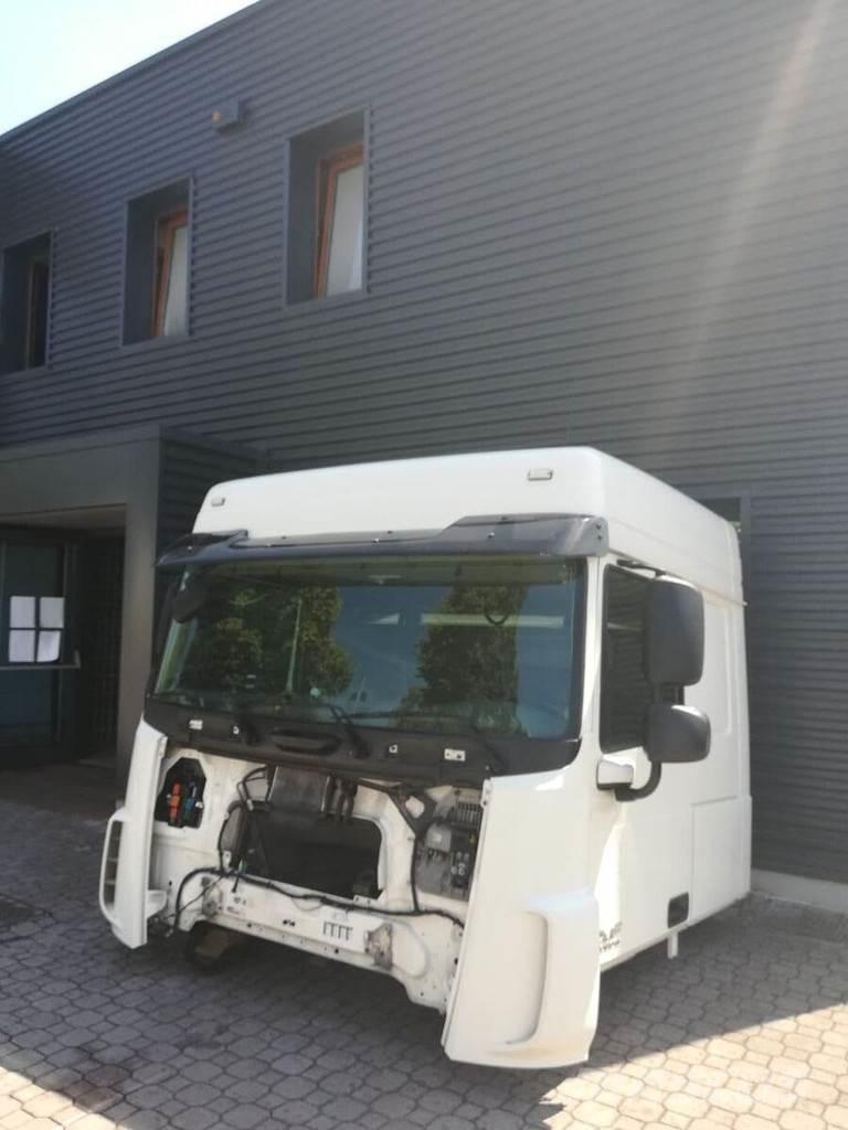 DAF XF 106 Euro 6 Vezetőfülke és belső tartozékok