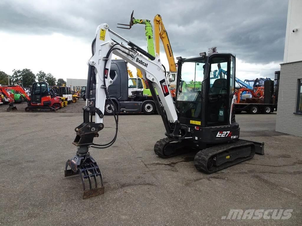 Bobcat E27Z Mini kotrók < 7t