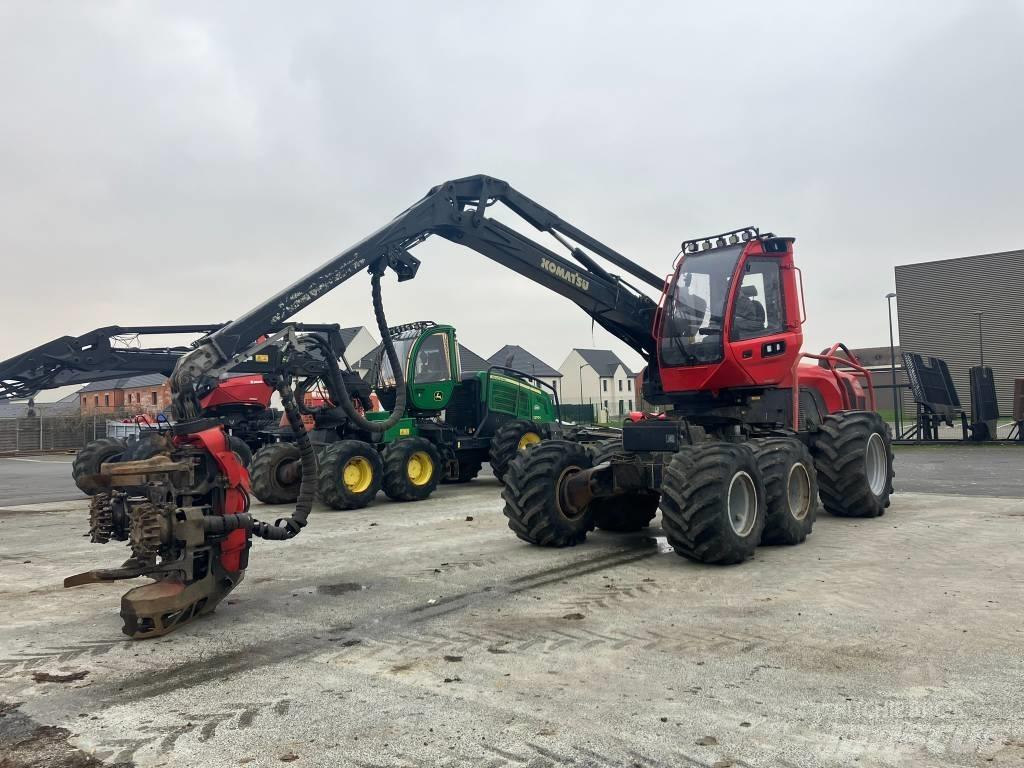 Komatsu 931.2 Betakarítók