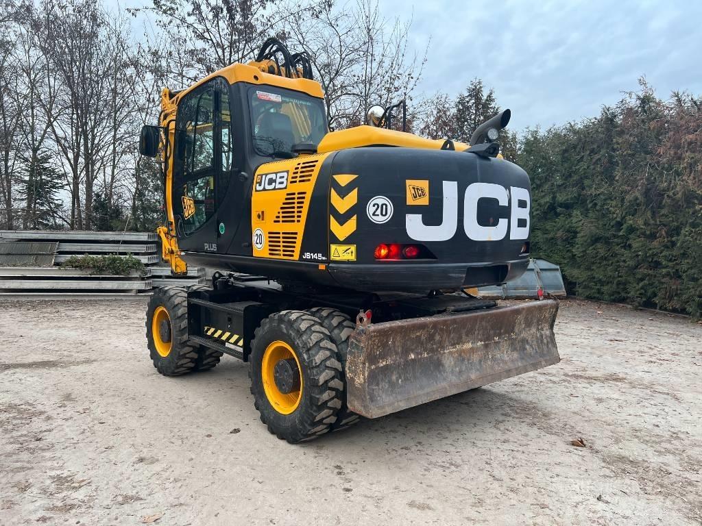 JCB JS 145 W+ TT4i Gumikerekes kotrók