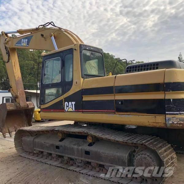 CAT 325 B L Lánctalpas kotrók