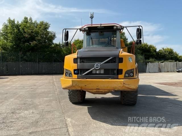 Volvo A 25 G Csuklósdömperek