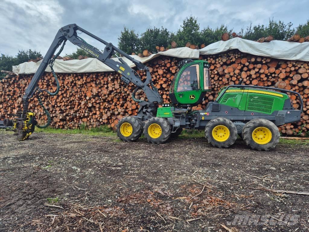 John Deere 1170G Betakarítók