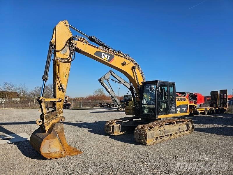 CAT 319 D L Lánctalpas kotrók