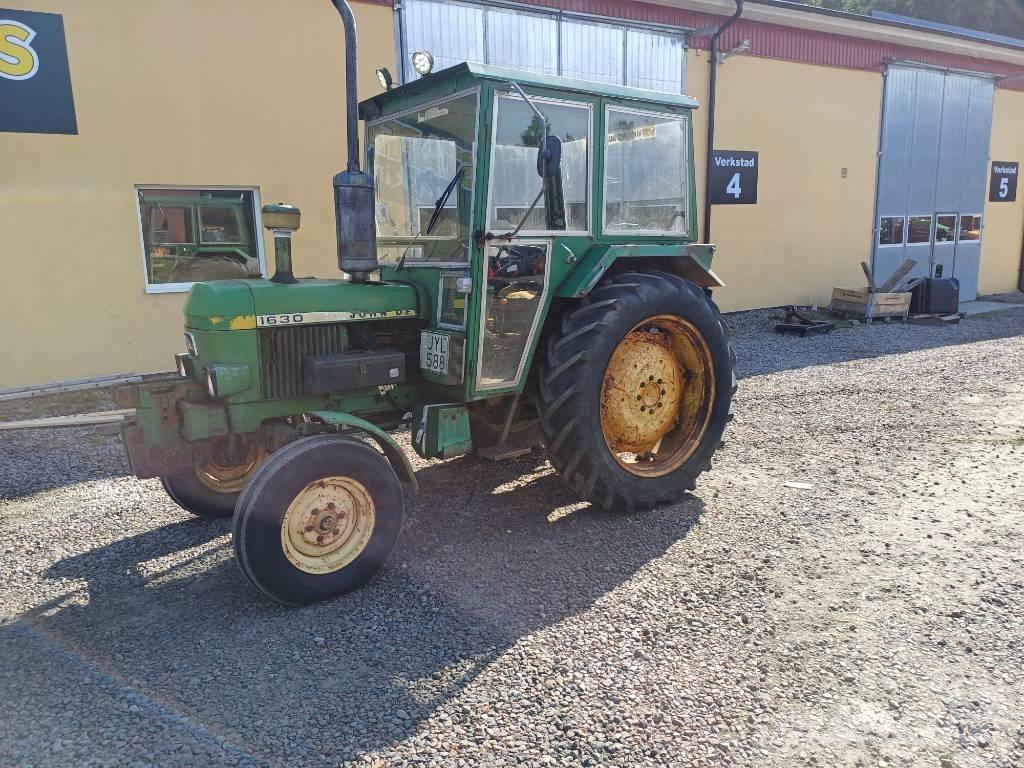 John Deere 1630 Traktorok